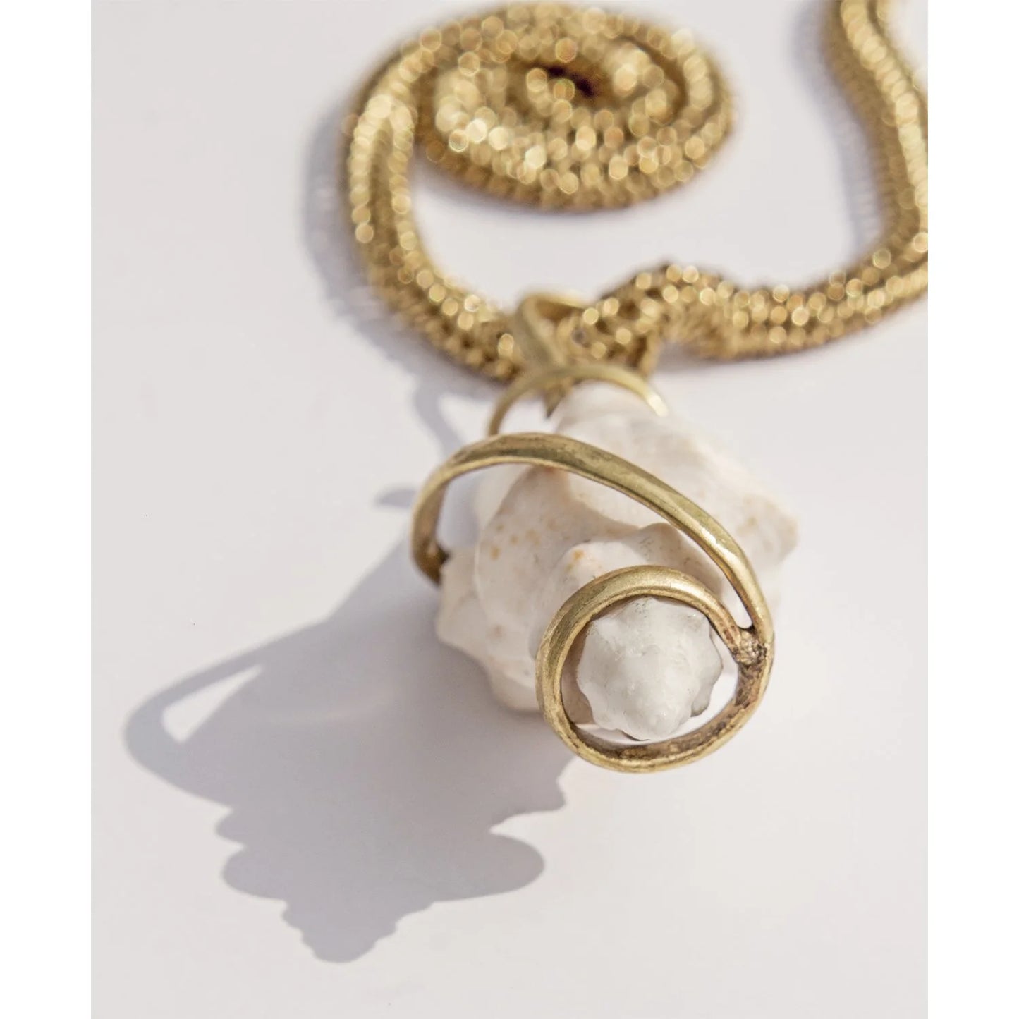 Colgante Madrisquí de Olga Prieto · detalle