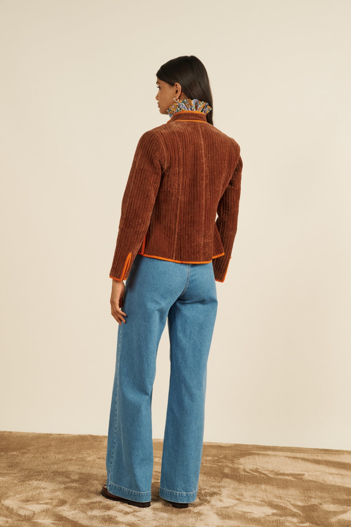 Chaqueta Fittonia marrón de Maria de la Orden, detalle de tejido