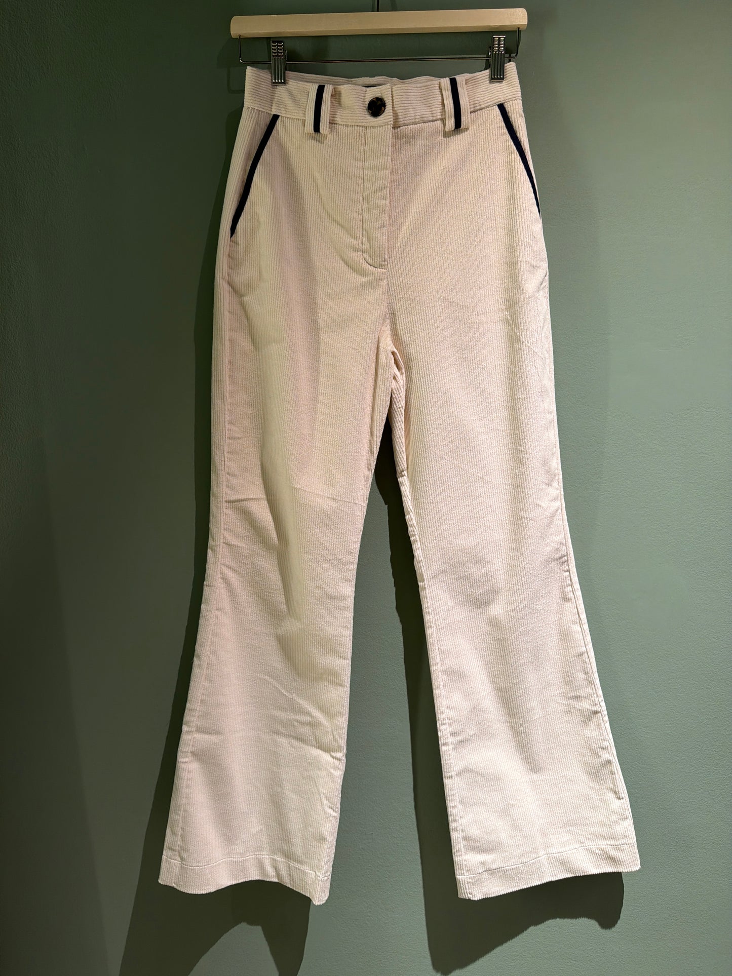 Pantalón blanco pana