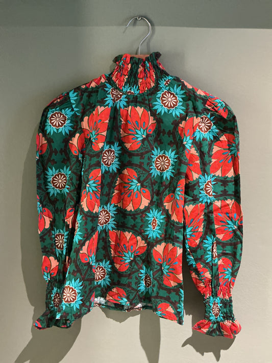 Camisa cuello subido verde