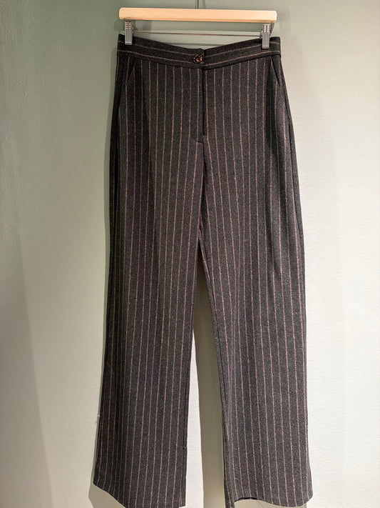 Pantalón raya diplomatica