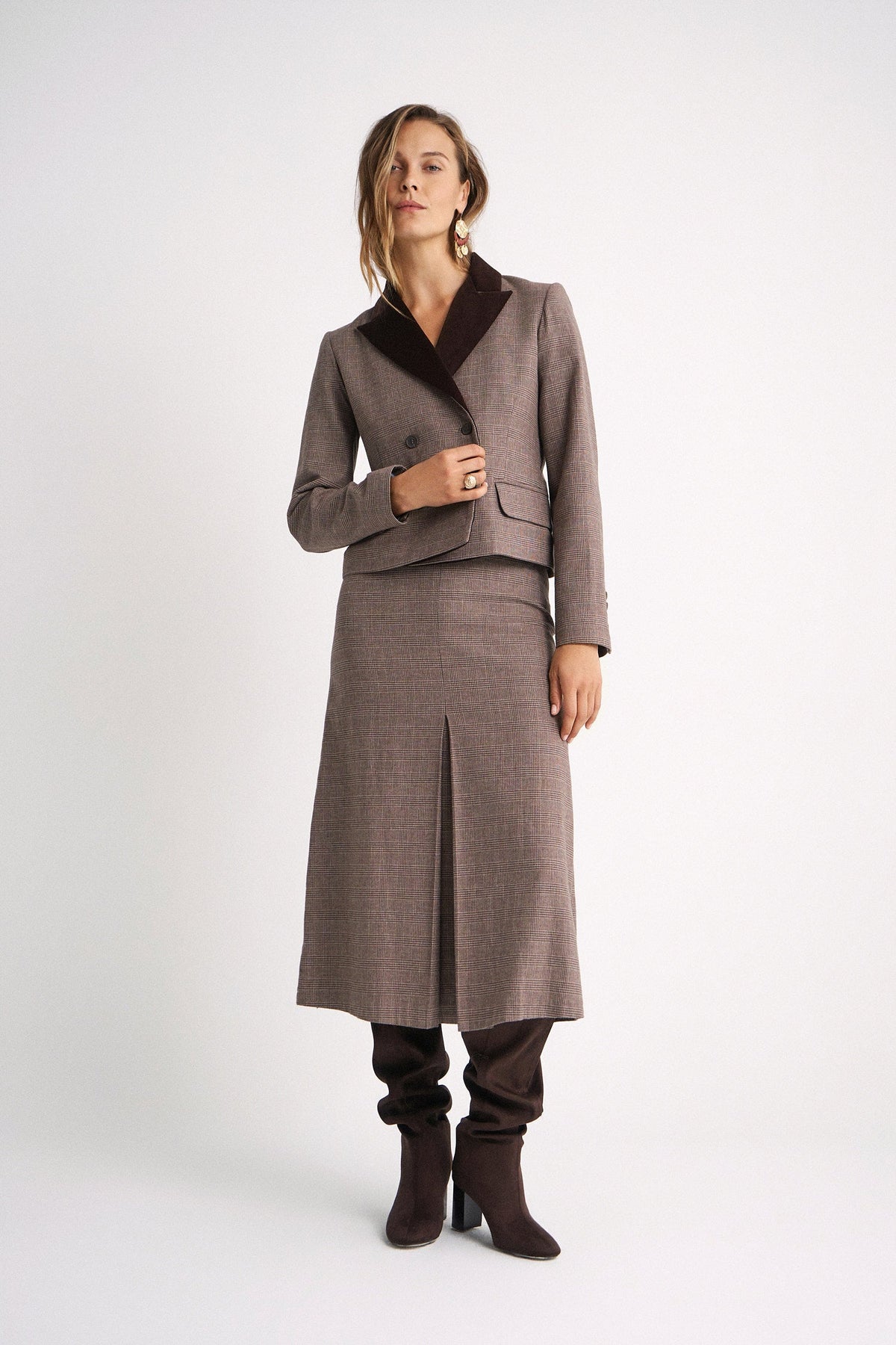 Falda Ivet Brown Checks de Magnolya Collection · 50% algodón 50% lana, cuadros príncipe de Gales