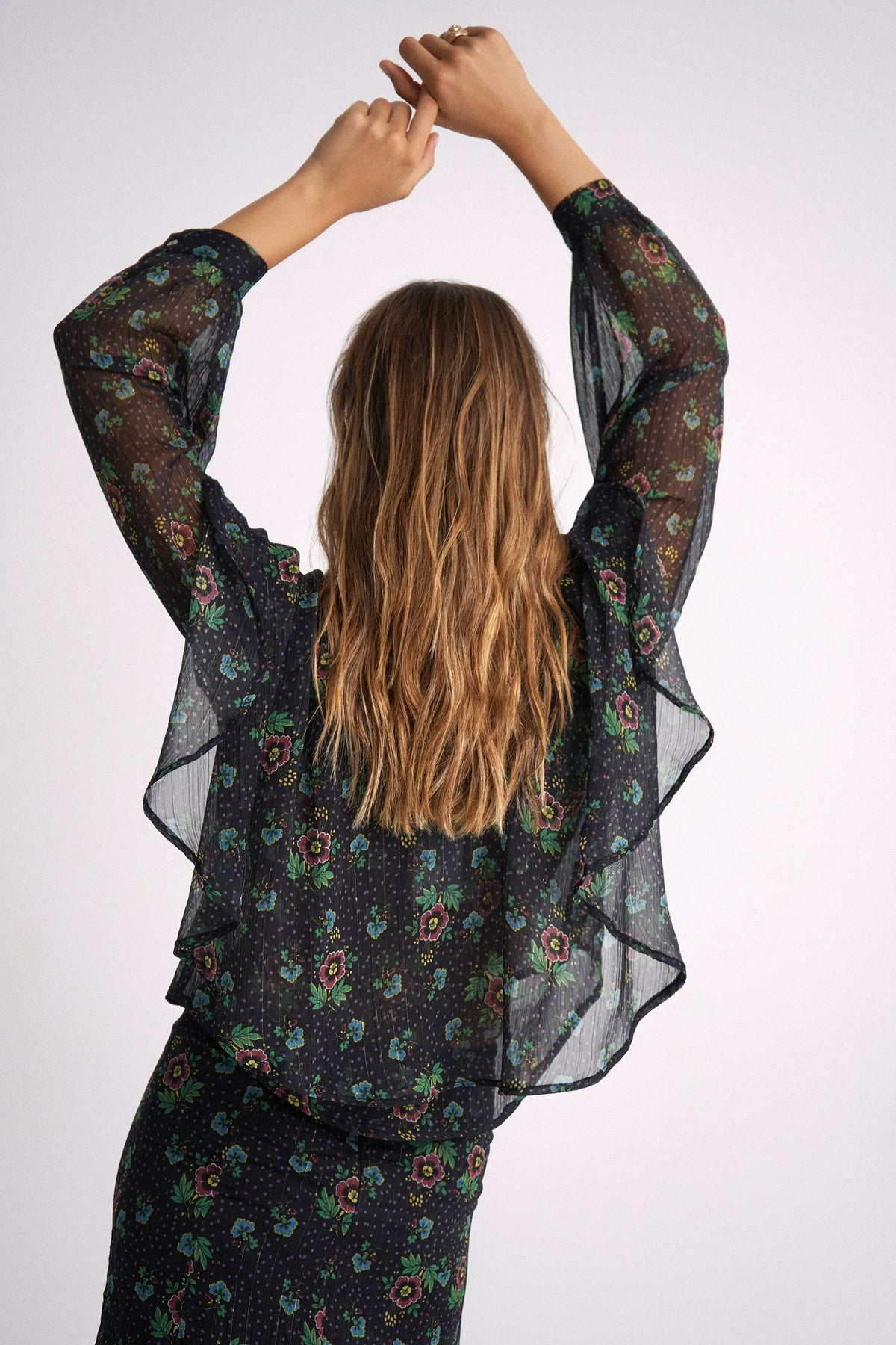 Blusa Lucía Folk Black de Magnolya Collection · detalle 2
