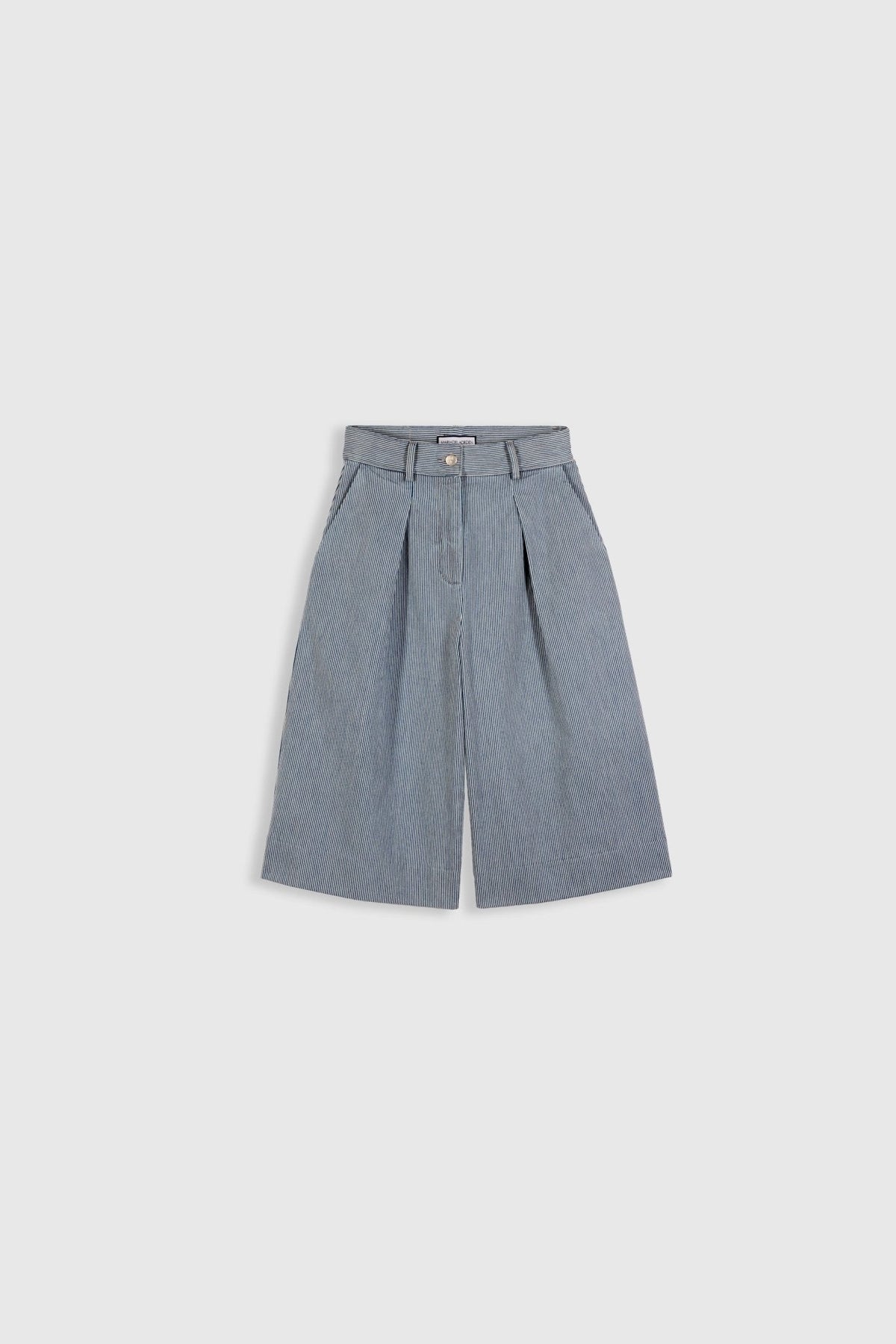 Bermuda Spencer Denim a Rayas de Maria de la Orden - look completo